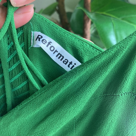 Reformation Juliette emerald green midi wrap dress - Picture 8 of 16